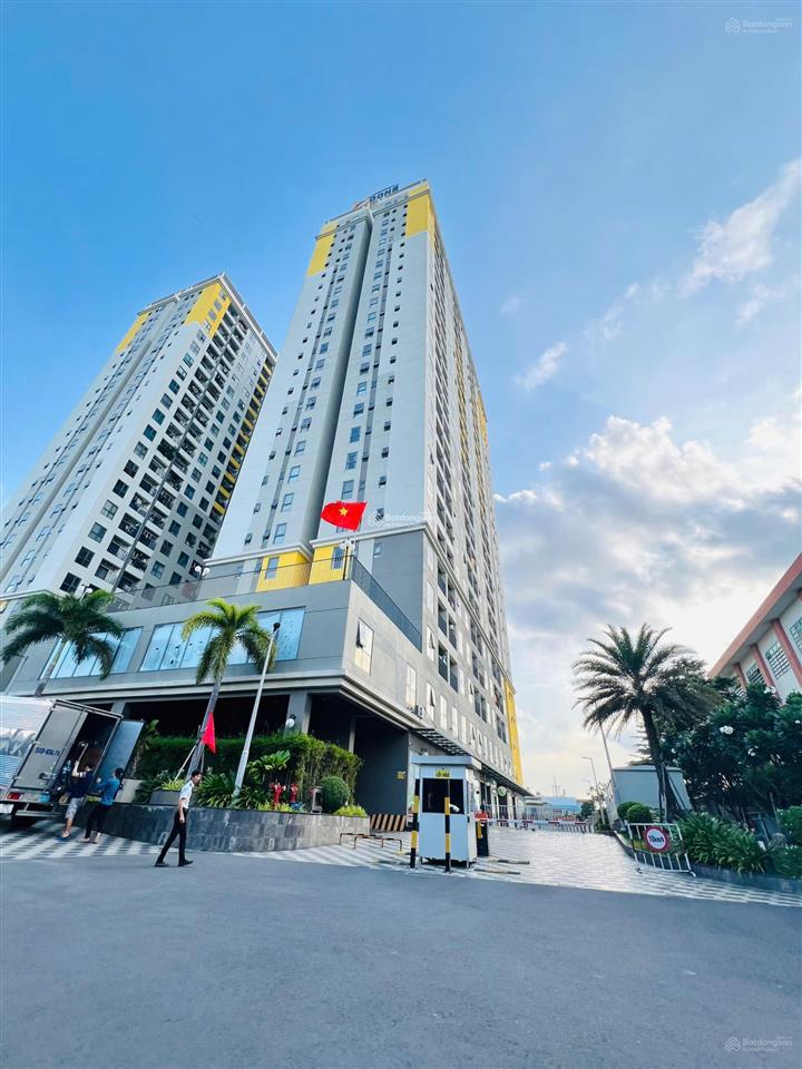 Bán căn bcons green view , 51m2 2pn , giá chỉ 2,080 tỷ mt quốc lộ 1k , sát go dĩ an . bao thuế phí