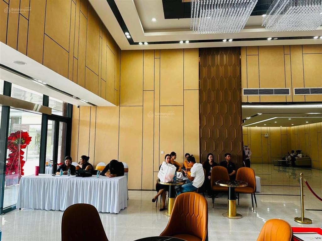 Bán căn 1pn a&t sky garden, 47m²  giá chỉ 1 tỷ 9 (bao thuế phí) view sông đắt giá cạnh sát tp.hcm
