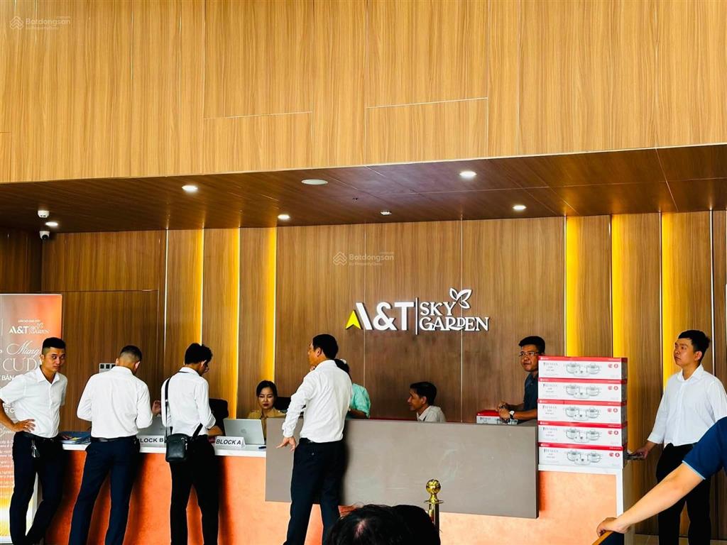 Bán căn 1pn a&t sky garden, 47m²  giá chỉ 1 tỷ 9 (bao thuế phí) view sông đắt giá cạnh sát tp.hcm