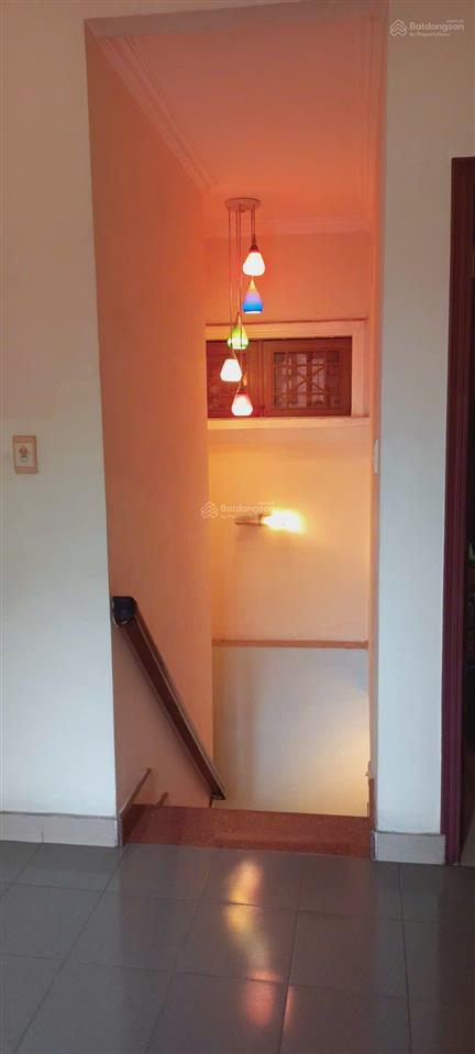 Nhà 2 tầng,ngang 6,8 x 10m.p.hạnh thông gò vấp.cách mt lê lợi 25m.giá 6 tỷ 9