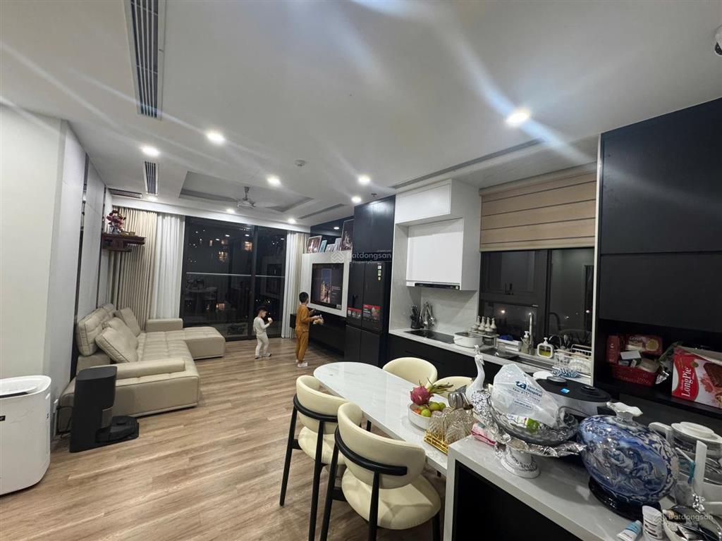 Bán gấp 3n onsen view sân golf, hồ thiên nga đủ đồ