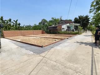 Bán gấp lô góc 2 mặt tiền hiếm gần chợ phong thử giá chỉ 500 triệu nhỏ