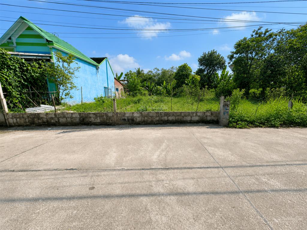 Sát quốc lộ 1a  chỉ 10 phút ra đà nẵng  vị trí đi làm, đầu tư quá đẹp