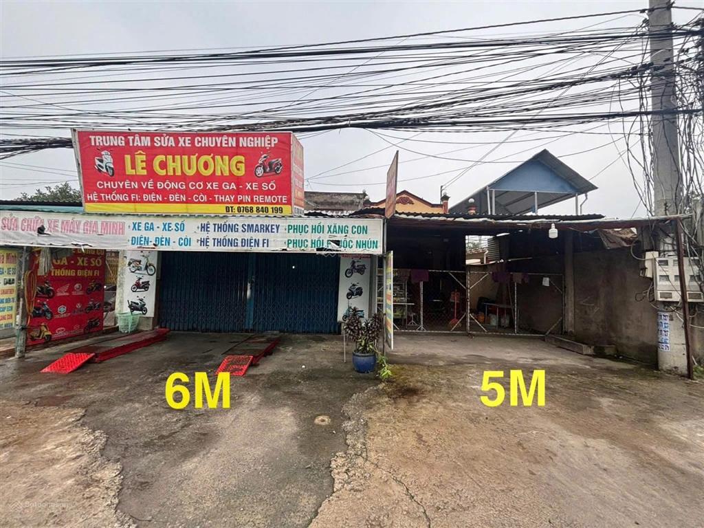 Nhà liền kề mặt tiền đường dt 823, full thổ cư, sổ hồng riêng từng nhà