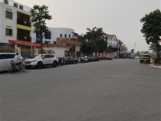 Bán đất tái định cư ngọc thụy 80m² ,mt 4,5m vỉa hè ôtô tránh giá 24,8 tỷ có tl .