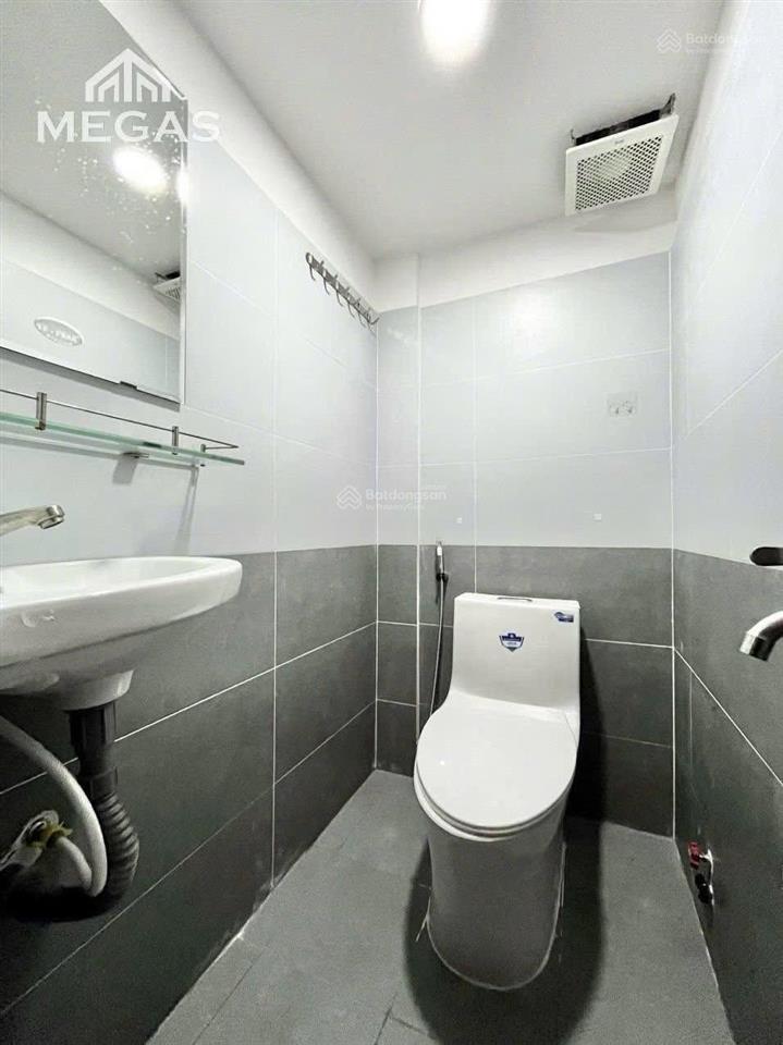 Duplex mới 100% ngay trịnh đình thảo full nội thất