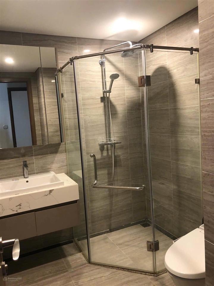 Chính chủ cho thuê tòa tk2  2pn 2wc 60m2 đồ cơ bản có tủ bếp giá 12tr/tháng 0963 264 ***