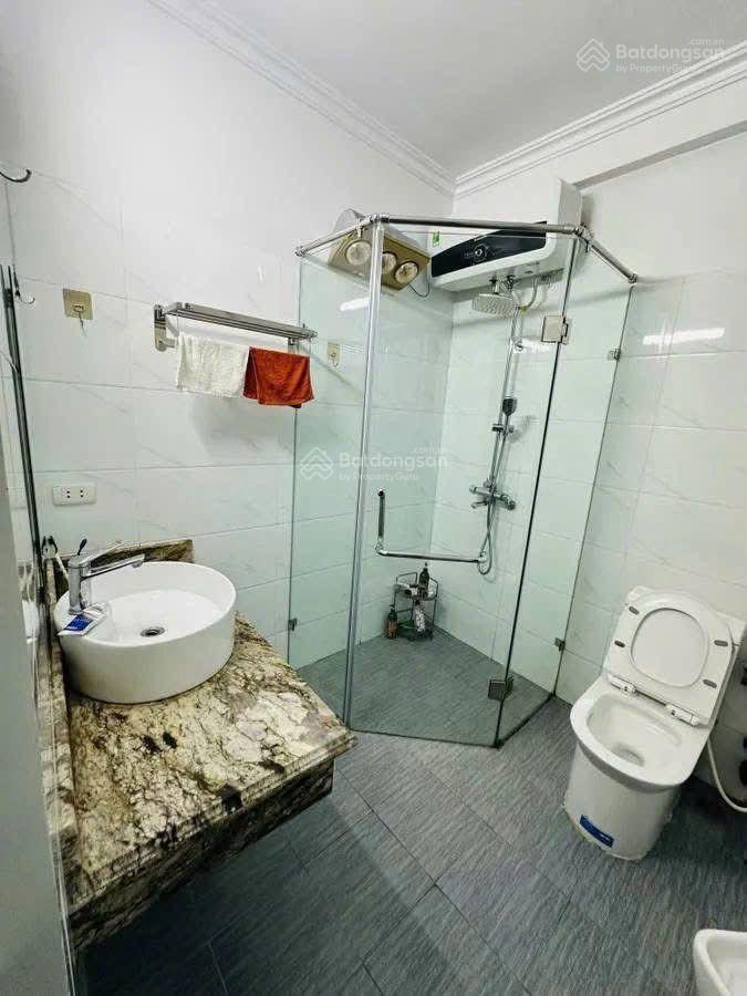 Bán nhà mặt ngõ phố triệu việt vương, lô góc 5 tầng, ô tô vào nhà 70m2 mt 8m chỉ 49,x tỷ 0915 162 ***