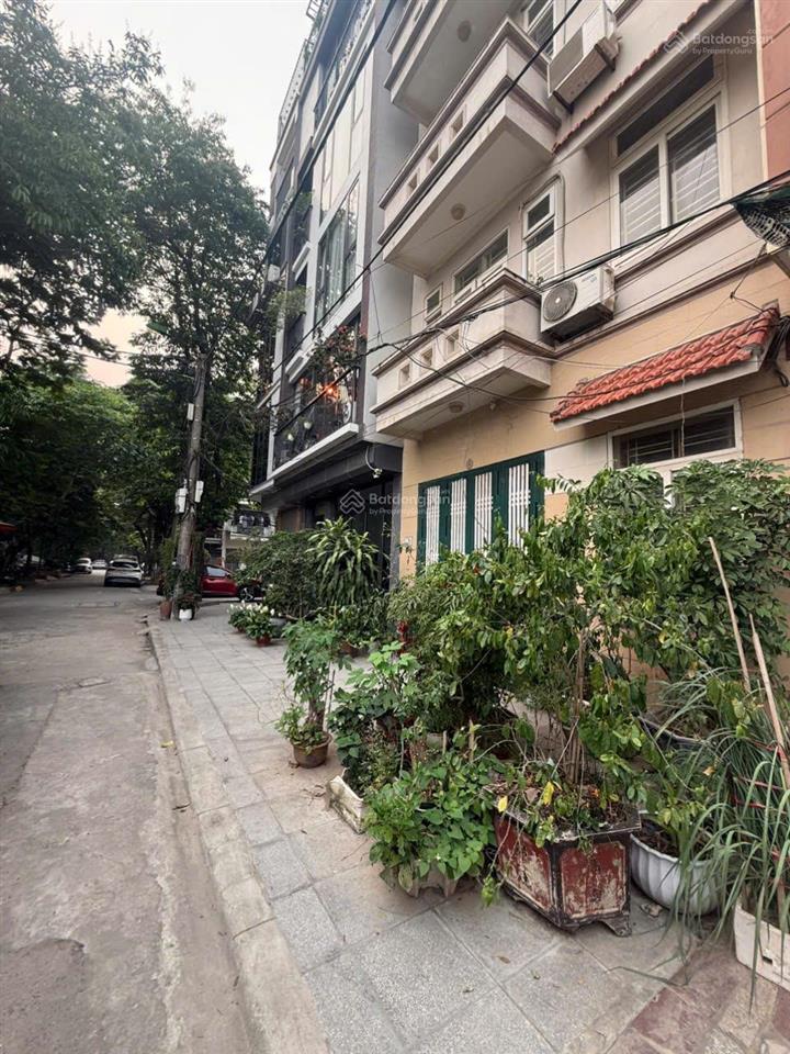 Bán nhà 6 tầng thang máy, ô tô tránh, vỉa hè trong kđt cầu diễn 70m2 mt 6m chỉ 19,x tỷ 0915 162 ***