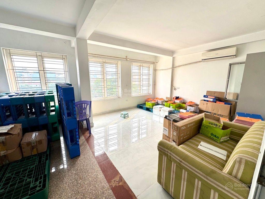 Bán nhà 6 tầng thang máy, ô tô tránh, vỉa hè trong kđt cầu diễn 70m2 mt 6m chỉ 19,x tỷ 0915 162 ***