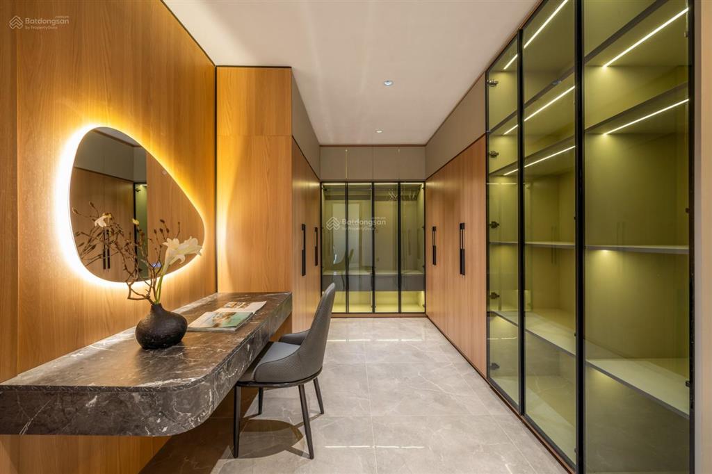 Biệt thự 6 phòng ngủ cao cấp, view pháo hoa cực đẹp full nội thất sang trọng luxury