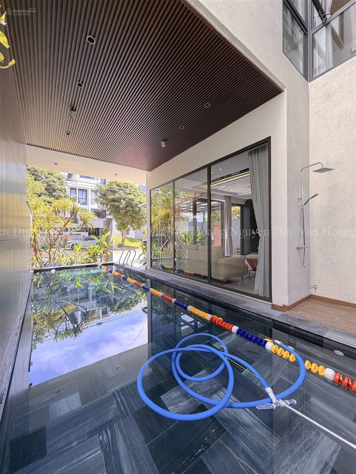 Villa cao cấp gần sông hàn  khách nga thuê 90tr/tháng  giá 22 tỷ