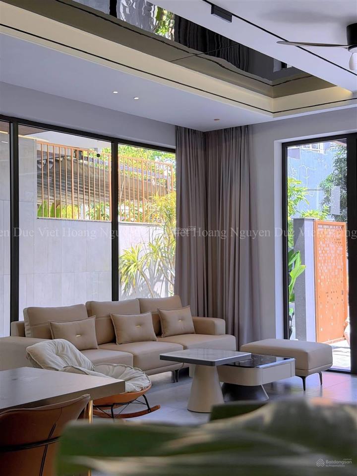 Villa cao cấp gần sông hàn  khách nga thuê 90tr/tháng  giá 22 tỷ