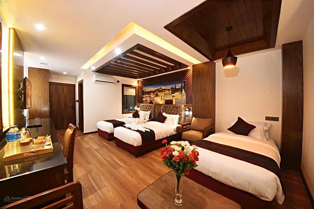 Toà căn hộ  khách sạn mt dương đình nghệ gồm 14 phòng, vị trí sát biển