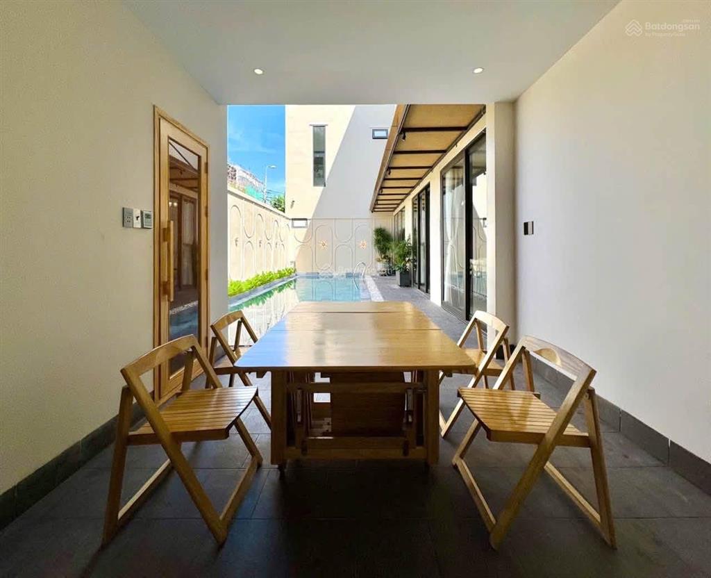 Villa 6 phòng full nội thất cao cấp, có hồ bơi cực đẹp