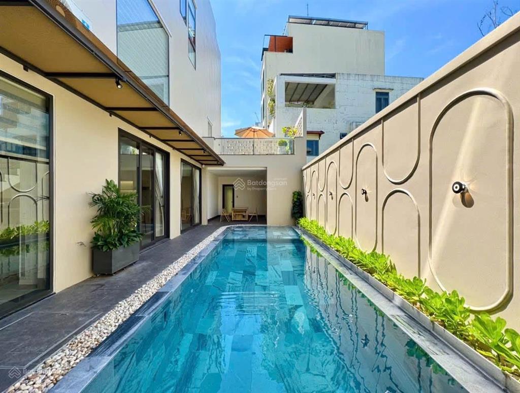 Villa 6 phòng full nội thất cao cấp, có hồ bơi cực đẹp