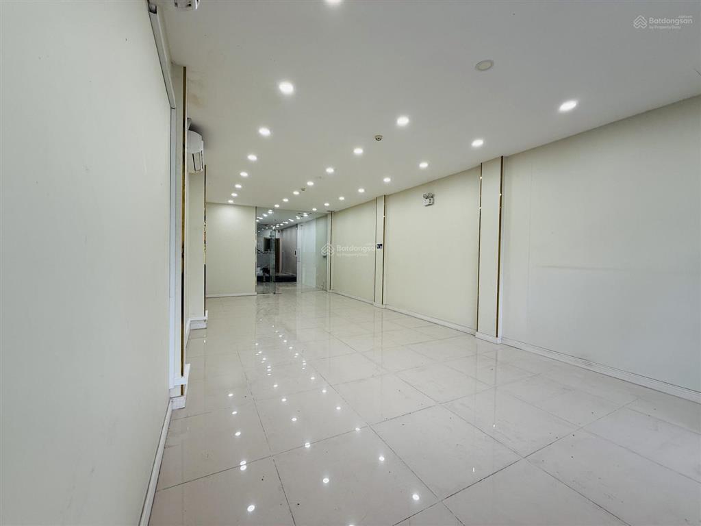 Nhà 6 tầng mới mt nguyễn văn linh gần cầu rồng, gồm 12 phòng, có thang máy, điều hoà, pccc
