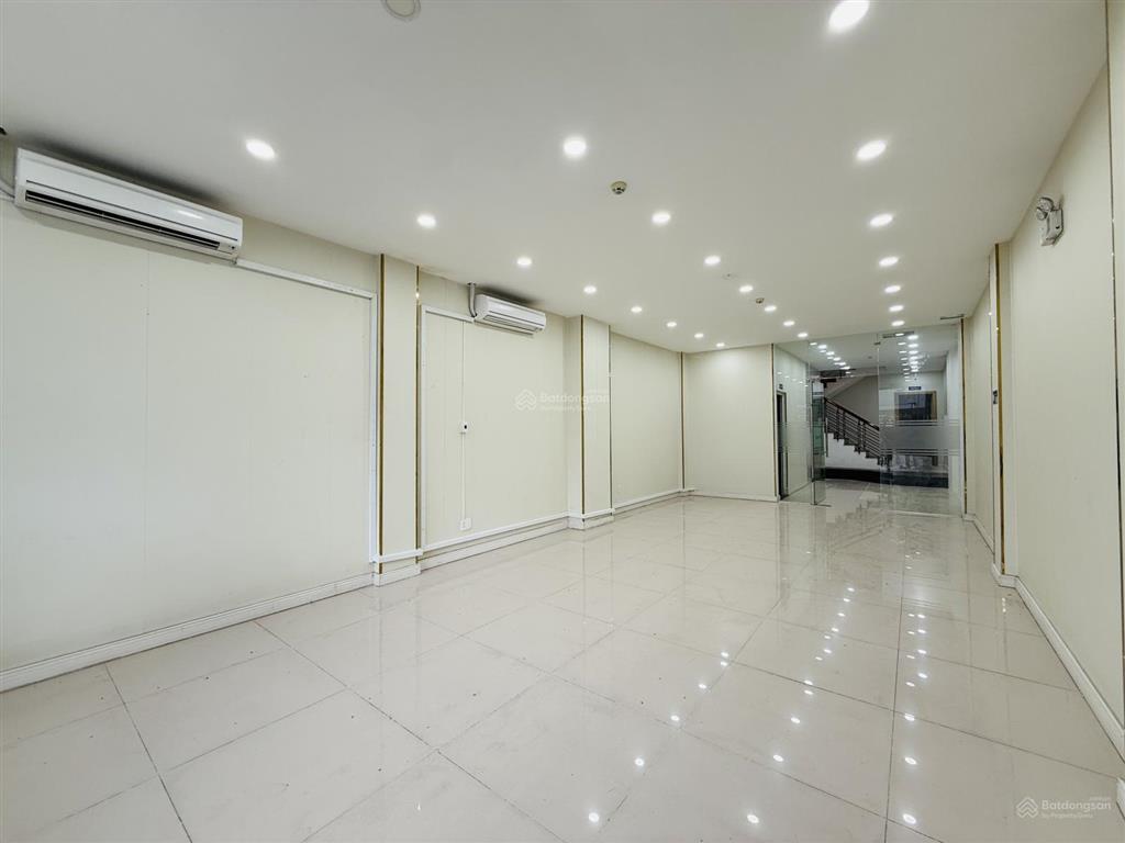 Nhà 6 tầng mới mt nguyễn văn linh gần cầu rồng, gồm 12 phòng, có thang máy, điều hoà, pccc