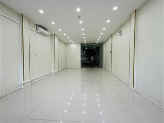 Nhà 6 tầng mới mt nguyễn văn linh gần cầu rồng, gồm 12 phòng, có thang máy, điều hoà, pccc