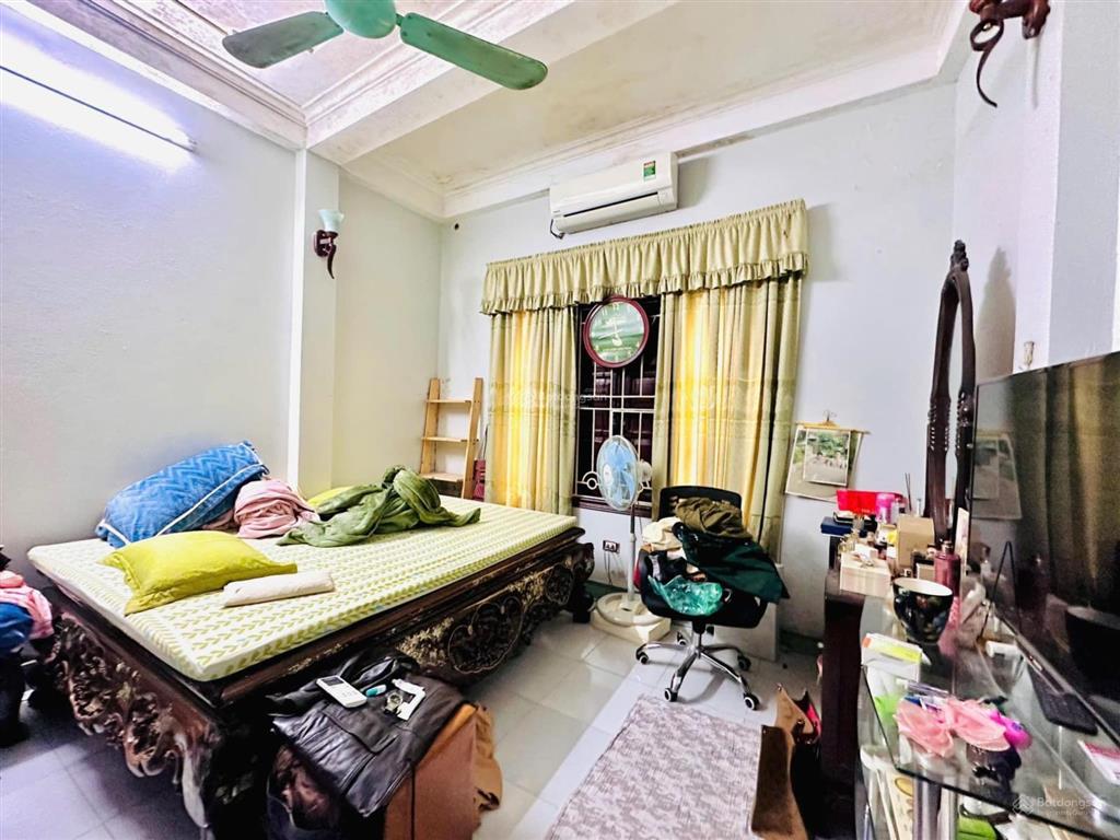 Bán nhà mặt phố chùa quỳnh, hai bà trưng, tiện kinh doanh 5 tầng 43m2 giá 19.9 tỷ  0983 320 ***