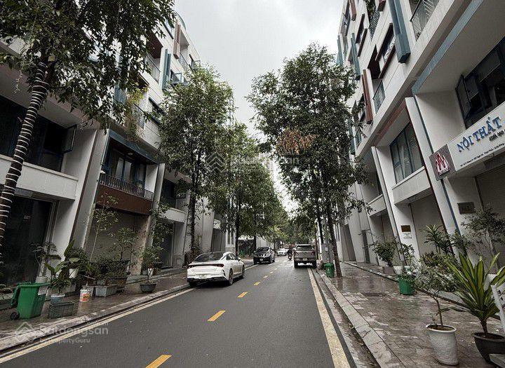 Liền kề tố hữu 84m2 mt 6m  đường lớn ô tô vào nhà  cạnh công viên hồ điều hòa  kinh doanh đỉnh