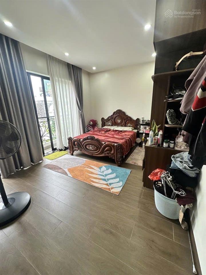 Bán nhà riêng tại nguyễn văn linh, 7 tỷ, 52m2, 6pn, 5wc, uy tín, hot!