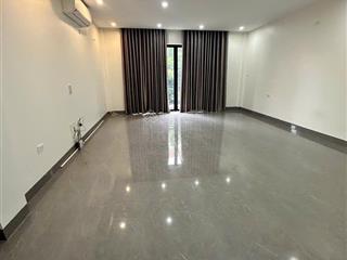 Bán nhà riêng tại nguyễn văn linh, 7 tỷ, 52m2, 6pn, 5wc, uy tín, hot!