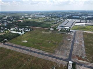 Sở hữu 15 lô đất đẹp ngay tthc 150m2 tx chơn thành  bình phước, giá 2 tỷ 950tr, sổ riêng