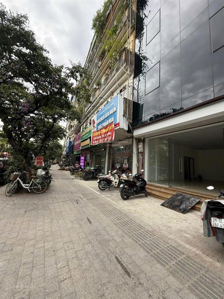 Mặt phố đào tấn, liễu giai vip cực vip  đường hai chiều