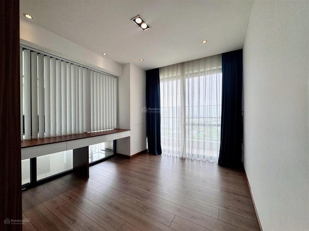 Bán riverpark premier view sông, căn số 05 ban công dài, phú mỹ hưng.  ms loan 0907 904 ***