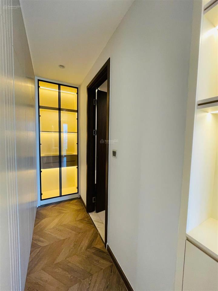 M8 the peak midtown 3pn bán nhanh giá tốt chỉ 17 tỷ, xem nhà dễ  em loan 0907 904 ***