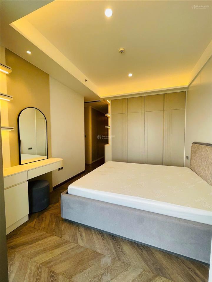 M8 the peak midtown 3pn bán nhanh giá tốt chỉ 17 tỷ, xem nhà dễ  em loan 0907 904 ***