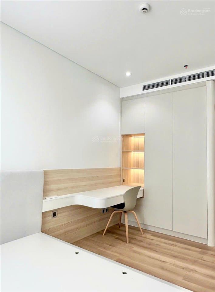 Bán midtown m8 the peak 3 phòng ngủ view sông giá 19 tỷ.  0907 904 ***