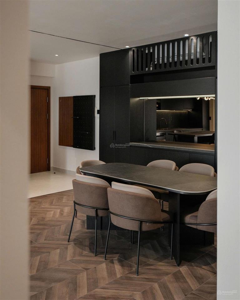 Bán căn hộ riverpark residence 3 phòng ngủ, phú mỹ hưng. giá 16 tỷ.  0907 904 ***