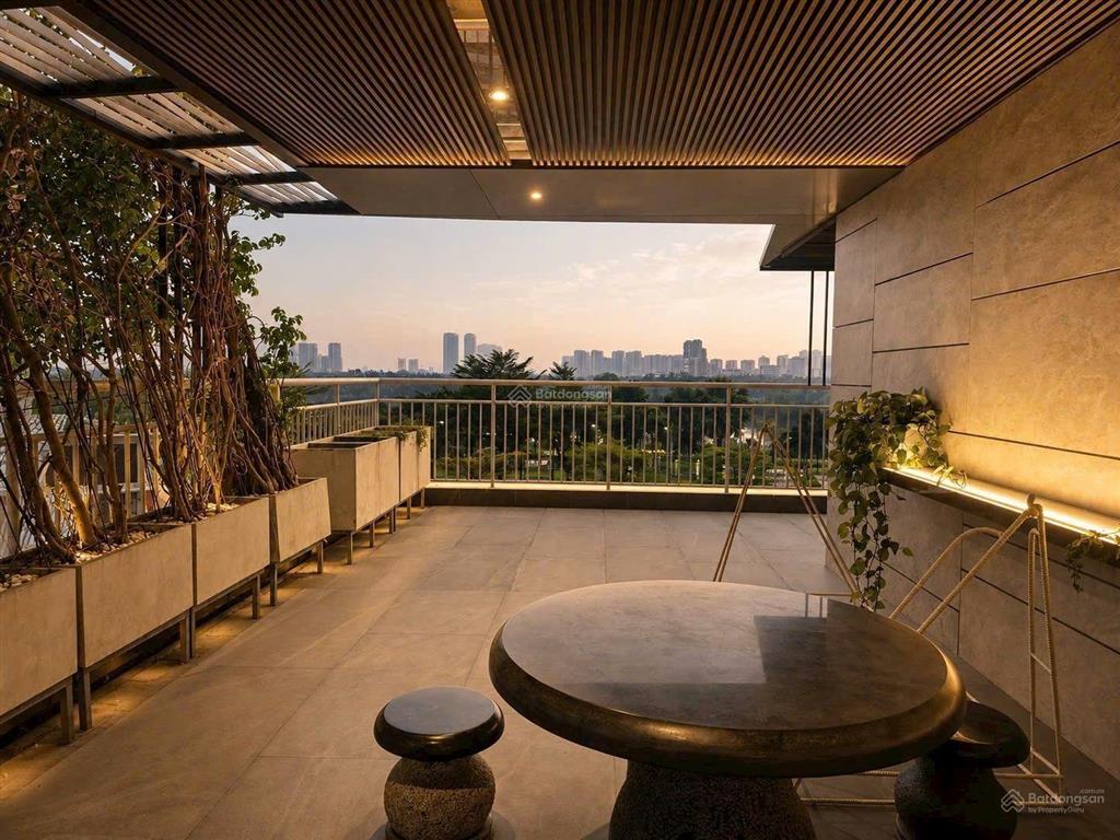 Bán căn hộ sân vườn riverside residence  28 tỷ phú mỹ hưng.  em loan 0907 904 ***