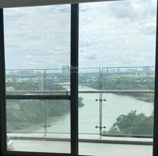 Bán căn hộ riverpark premier, view sông 15,5 tỷ.  em loan 0907 904 ***