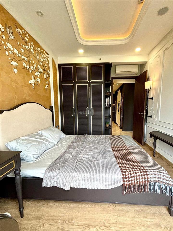 Cho thuê midtown m8 the peak 3pn full nội thất cao cấp, nhà đẹp, view sông.  0907 904 ***