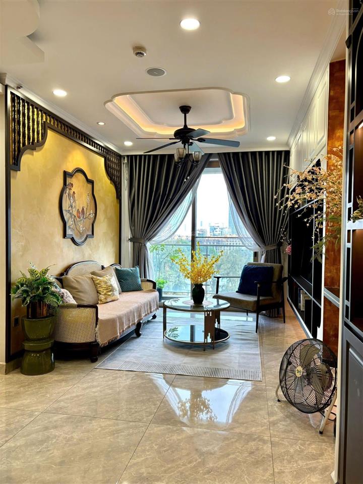 Bán midtown m8 the peak 3 phòng ngủ view sông. giá 19 tỷ.  0907 904 *** em loan