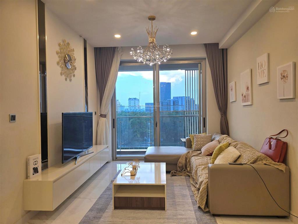 Bán căn hộ midtown 3 phòng ngủ, view sông, giá 15.5 tỷ.  0907 904 *** (zalo, viber)