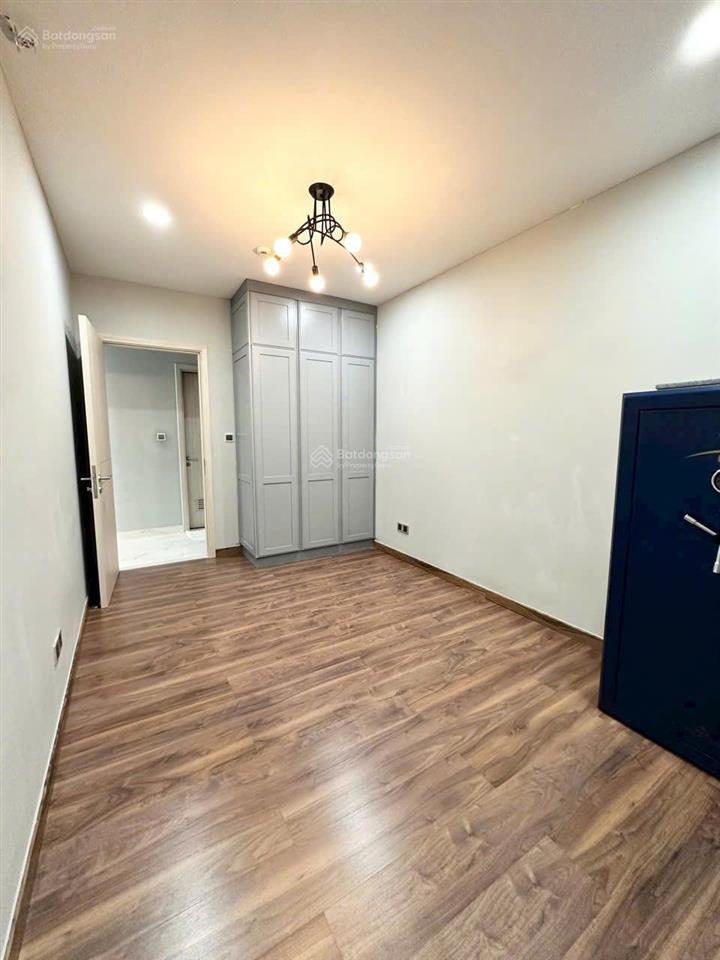 Bán căn hộ midtown m5 the grande view sông, 3 phòng ngủ  phú mỹ hưng. giá 14 tỷ.  0907 904 ***
