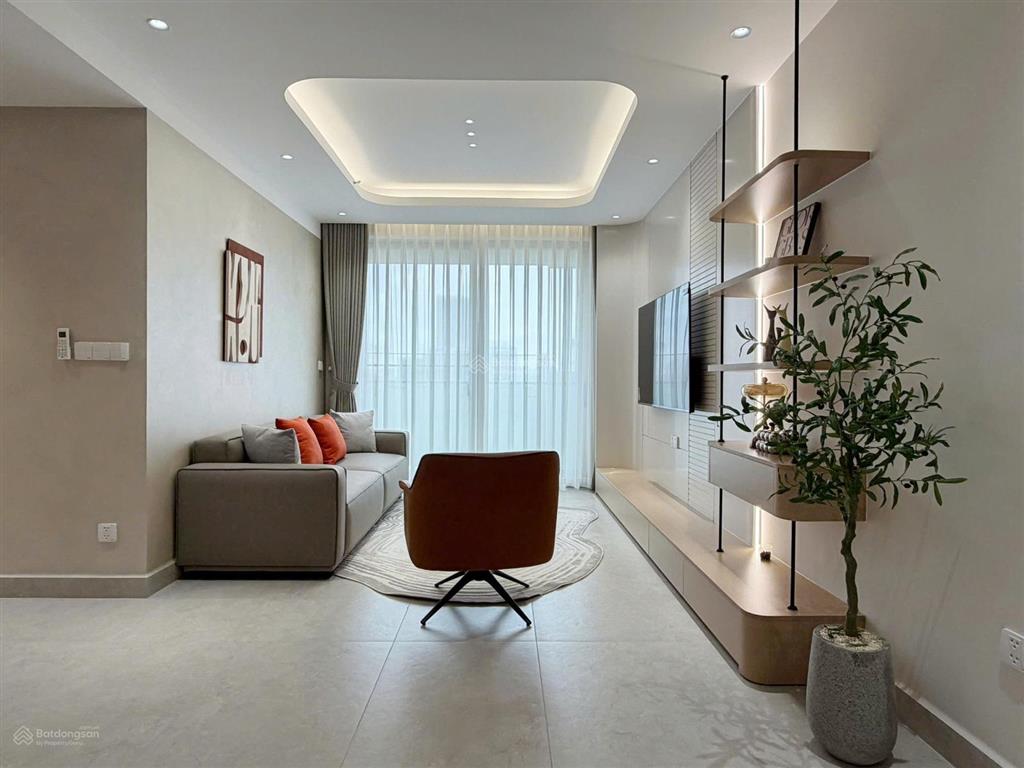 Bán căn hộ midtown 3 phòng ngủ, view sông, giá 17,3 tỷ.  0907 904 *** (zalo, viber)