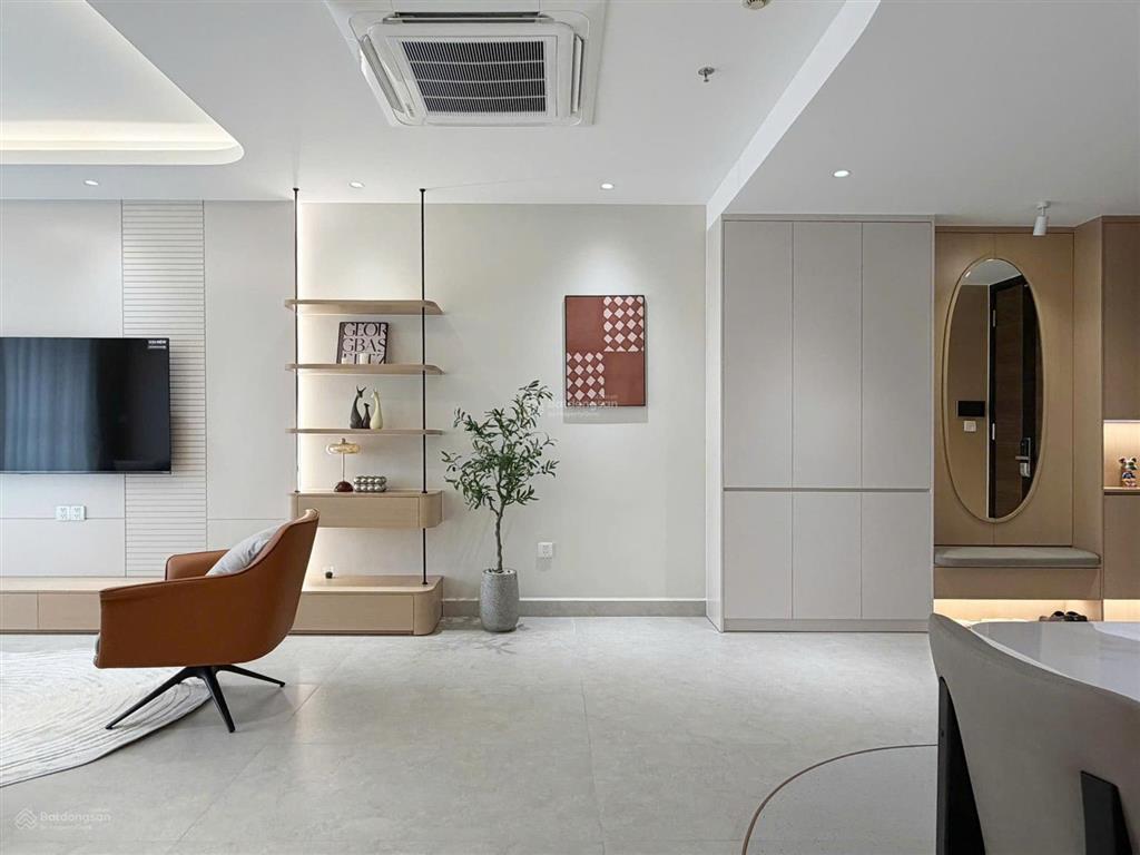 Bán căn hộ midtown 3 phòng ngủ, view sông, giá 17,3 tỷ.  0907 904 *** (zalo, viber)
