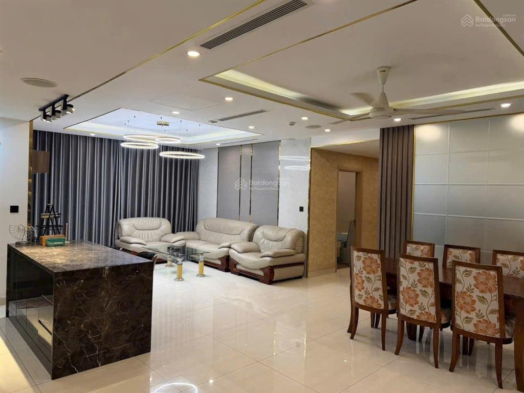 Bán căn hộ riverpark premier ban công dài  phú mỹ hưng.  0907 904 ***