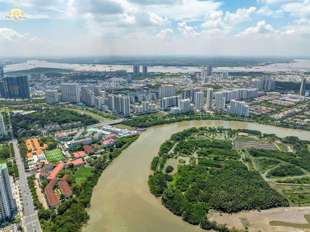 Cho thuê căn hộ penthouse midtown phú mỹ hưng view sông, 4 phòng ngủ.  0907 904 ***