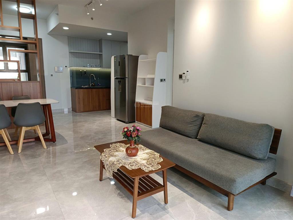 Bán căn hộ midtown m8 view biệt thự, có ô đậu xe.  0907 904 ***