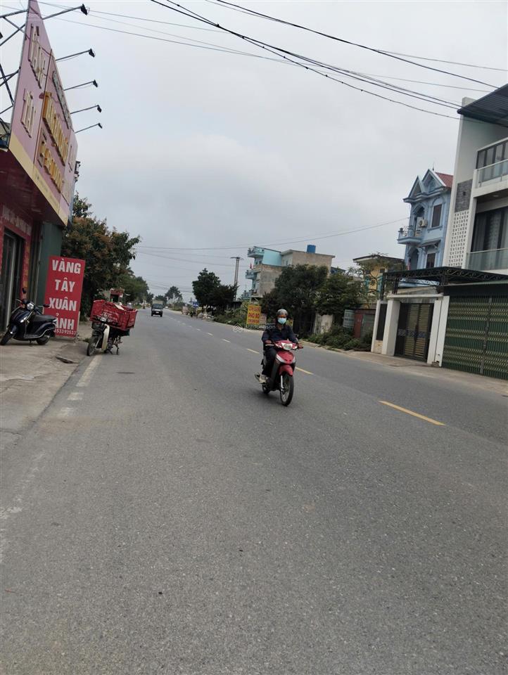 Hàng hiếm trung tâm hưng hà  mặt đường 224
