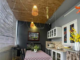 Cho thuê căn hộ mini 40m2 view đẹp giá 8tr, tại hẻm 25 nguyễn bỉnh khiêm, quận 1