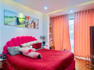 Bán nhà mặt tiền đường nhanh nguyễn thị mười  cao lỗ p4 q8. 3 lầu giá 12.5 tỷ thương lượng