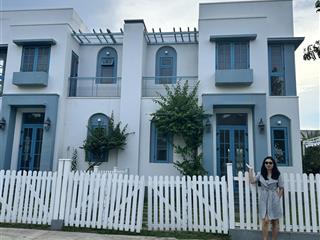 Villas song lập cần bán, giá tham khảo tốt trong khu vực tại novaworld phan thiết, chỉ 4.2 tỷ