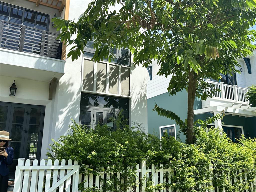 Chính chủ gửi bán căn giá rẻ, sẵn sàng khai thác nhà phố 3 tỷ, btsl 4 tỷ btdl 5.2 tỷ 0915 090 ***
